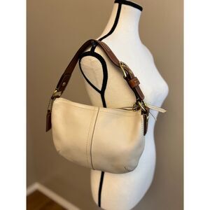 Coach Teri hobo bag in pebbled white leather